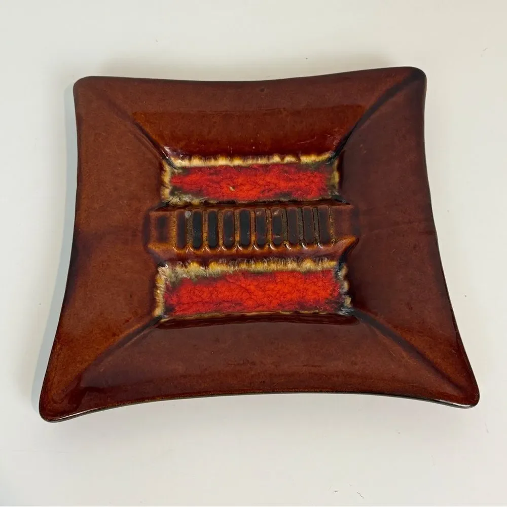 Vintage Mid-Century USA Pottery Ashtray Orange Brown